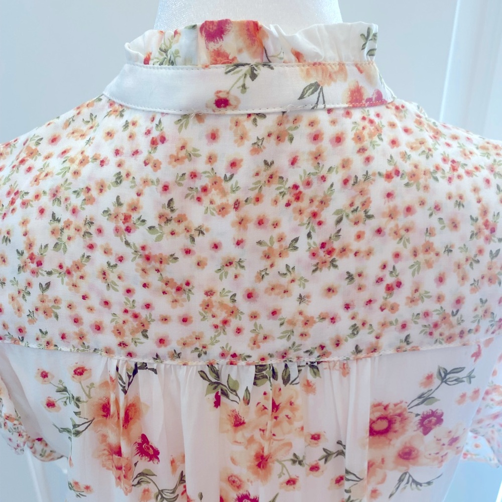 NWOT LOVESTITCH Ruffle Sleeveless Blouse - Picture 9 of 14